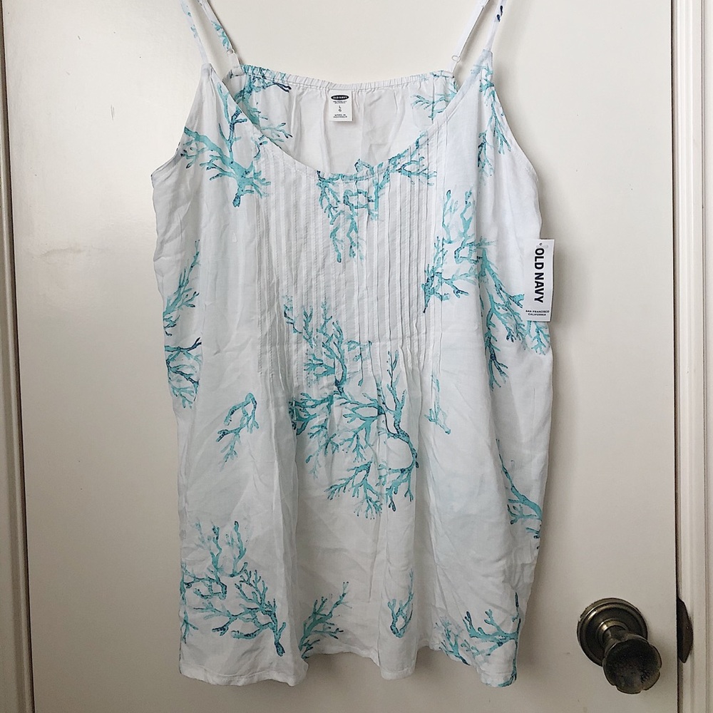 NWT Old Navy Printed Tank Top